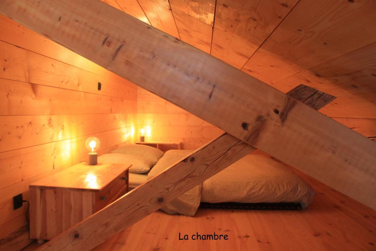 Belladone Guest House Theys Les 7 Laux Exterior photo